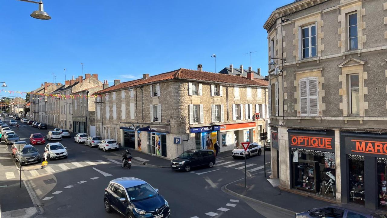 La Mimi, Grand T2 Hyper Centre Ville Fontenay-le-Comte Eksteriør bilde